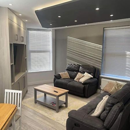 1 Bedroom Flat, Fully Furnished Kingston upon Hull Kültér fotó